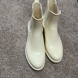 Just fab rain booties